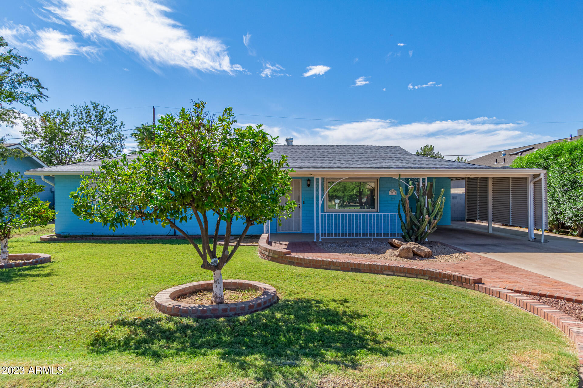 201 West Ruth Avenue Phoenix, AZ 85021 - Photo 2 of 47 02 - Ruth