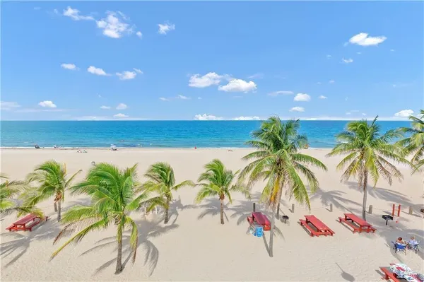 $4,200 | 111 Briny Avenue, Unit 711, Pompano Beach, FL 33062