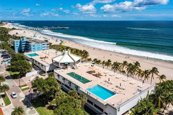 $4,200 | 111 Briny Avenue, Unit 711, Pompano Beach, FL 33062