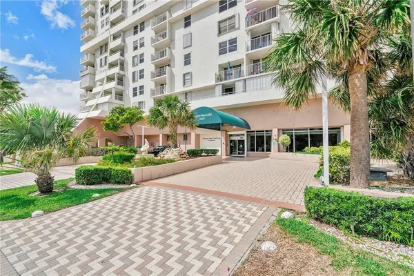 $4,200 | 111 Briny Avenue, Unit 711, Pompano Beach, FL 33062