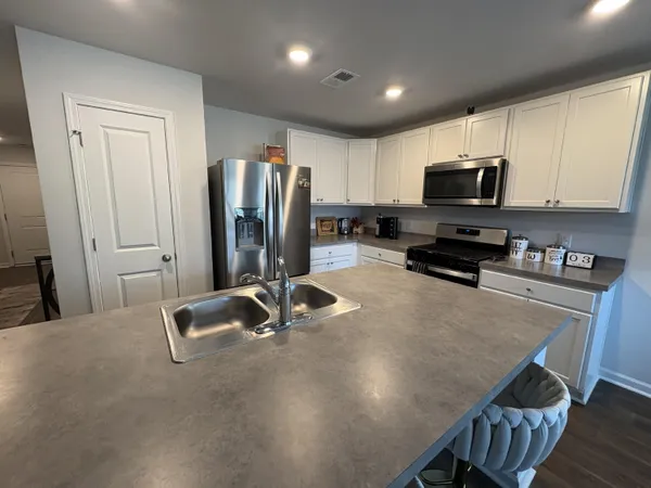 $2,150 | 107 Orchid Bloom Circle, Moncks Corner, SC 29461