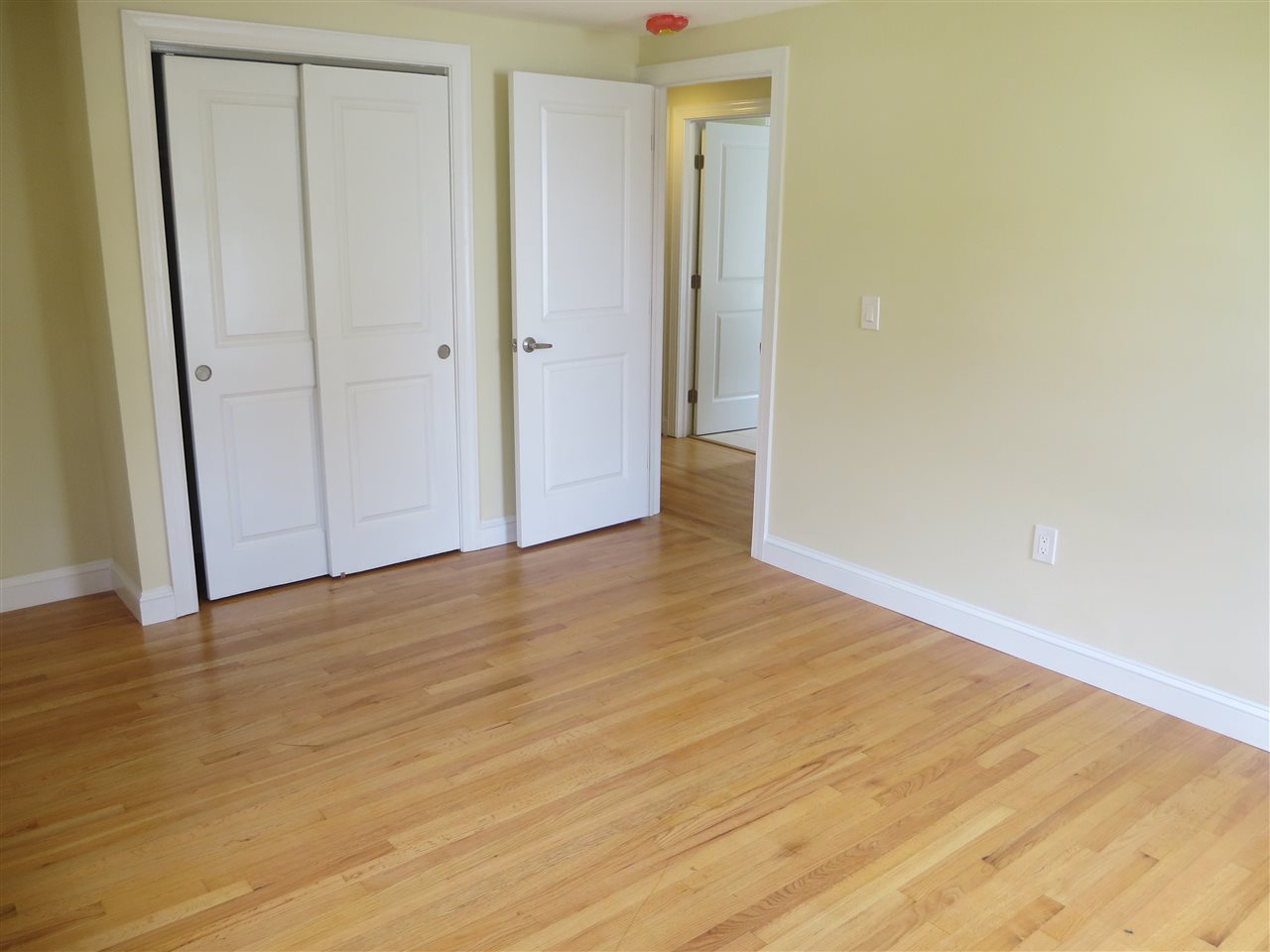 315 Beech Street Bennington, VT 05201 - Photo 16 of 38 Gallery Image 16