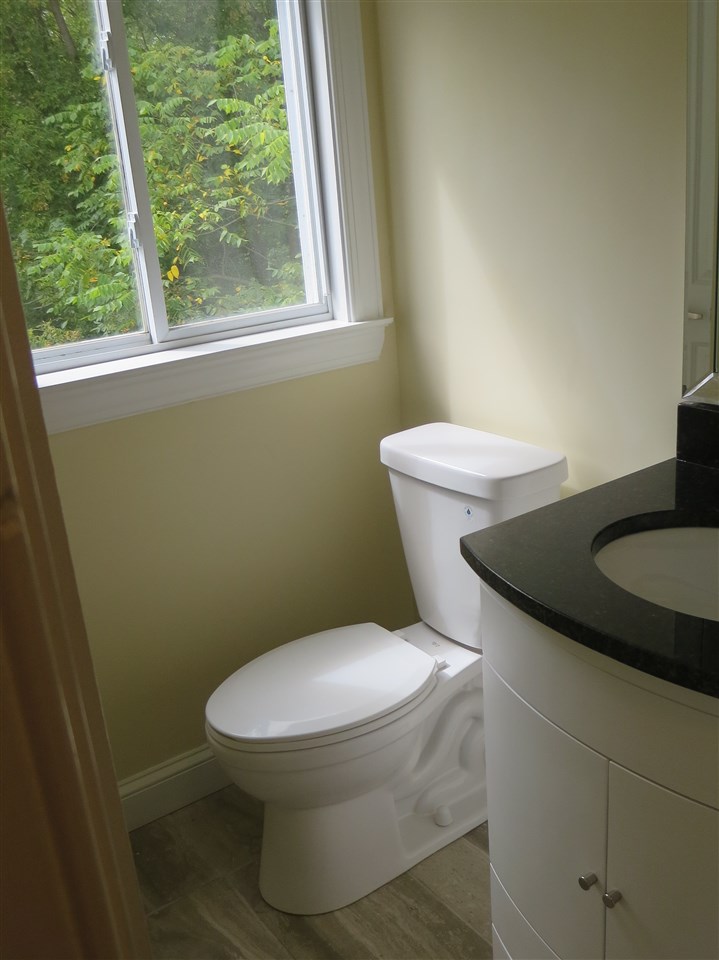315 Beech Street Bennington, VT 05201 - Photo 20 of 38 Gallery Image 20