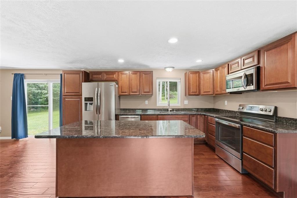 1131 Old Rte 31 Mount Pleasant, PA 15666 - Photo 13 of 45