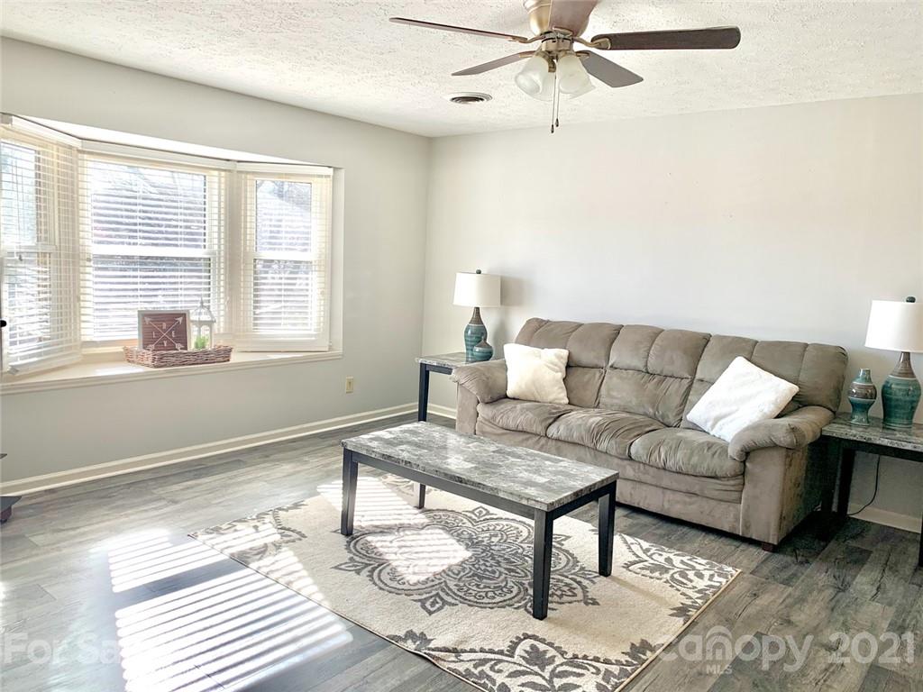 320 Golf Course Road Morganton, NC 28655 - Photo 4 of 21 Gallery Image 4