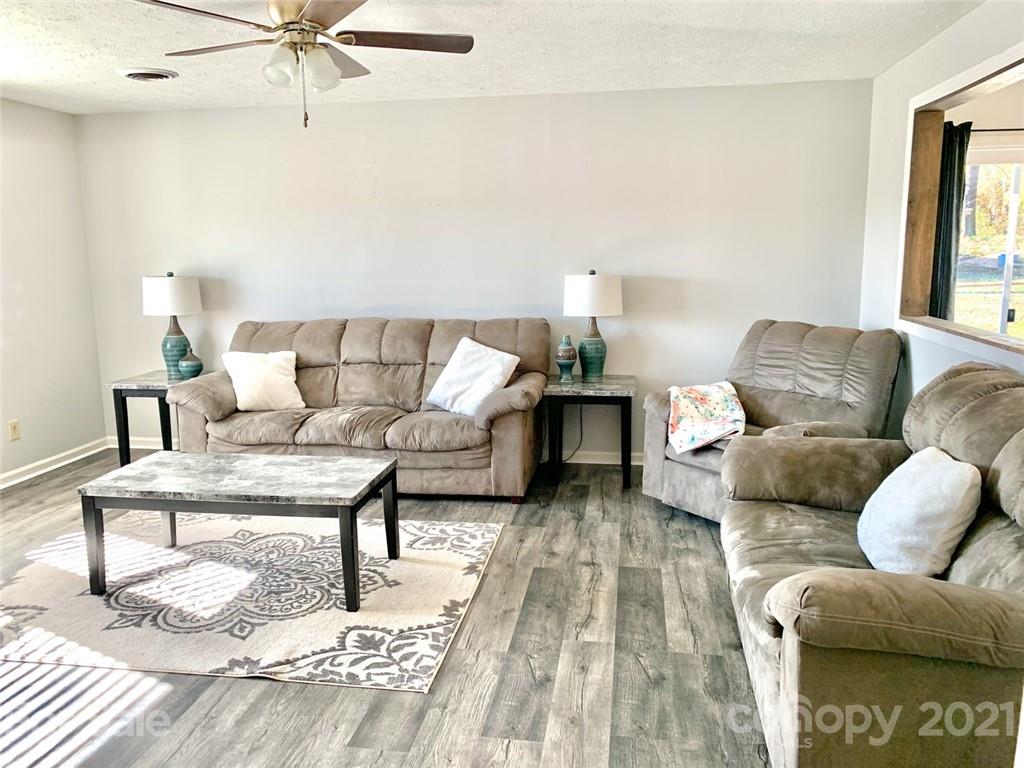 320 Golf Course Road Morganton, NC 28655 - Photo 5 of 21 Gallery Image 5