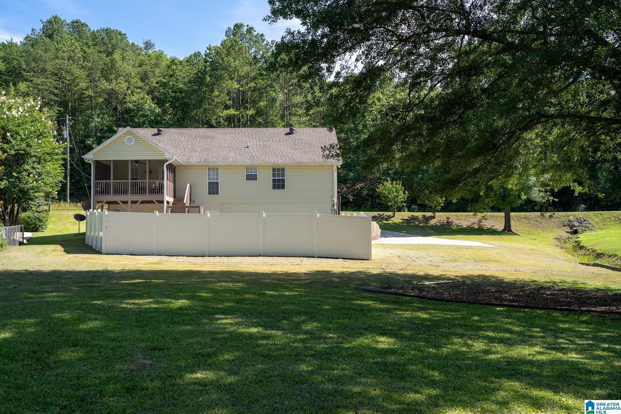 8296 Lewis Morrison Road Pinson, AL 35126 - Photo 10 of 74