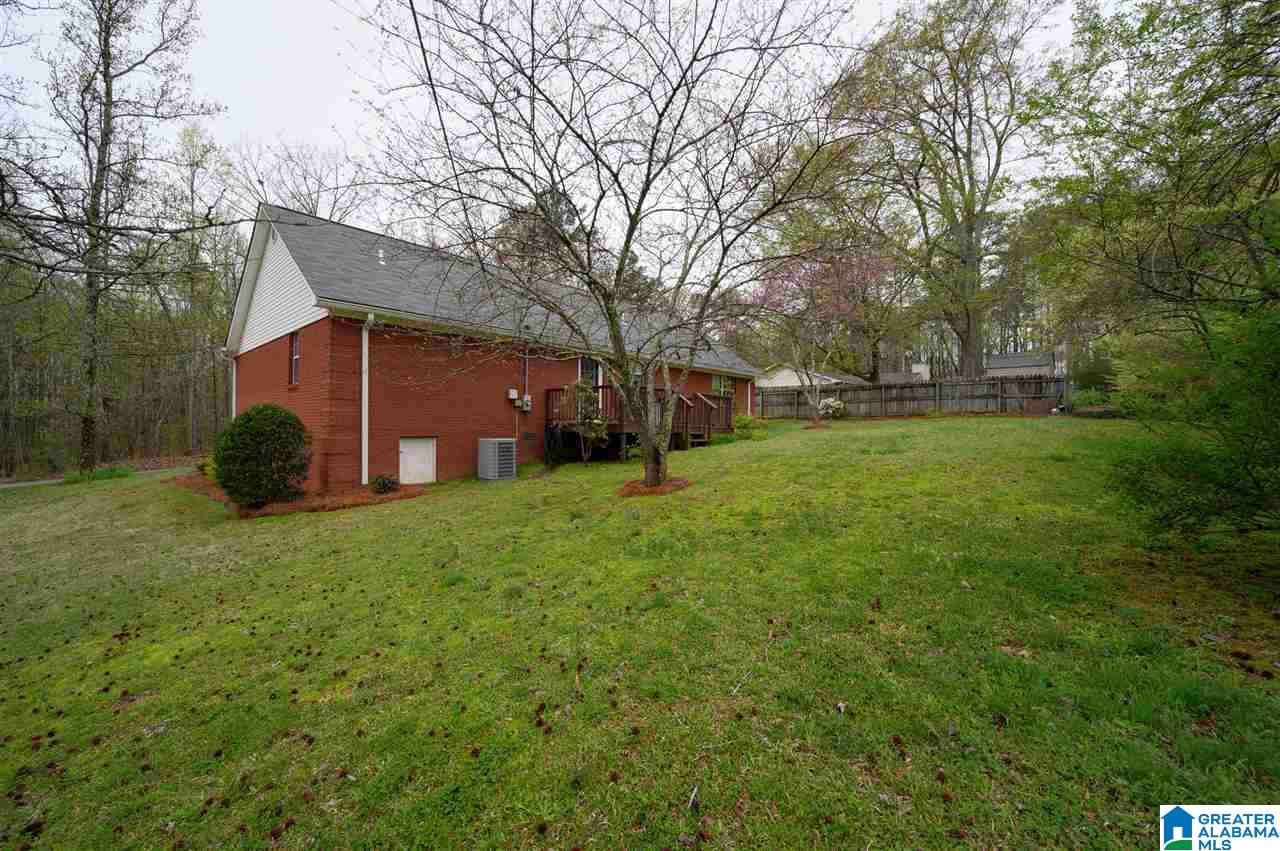 1309 Morningside Drive Southwest Cullman, AL 35055 - Photo 4 of 23