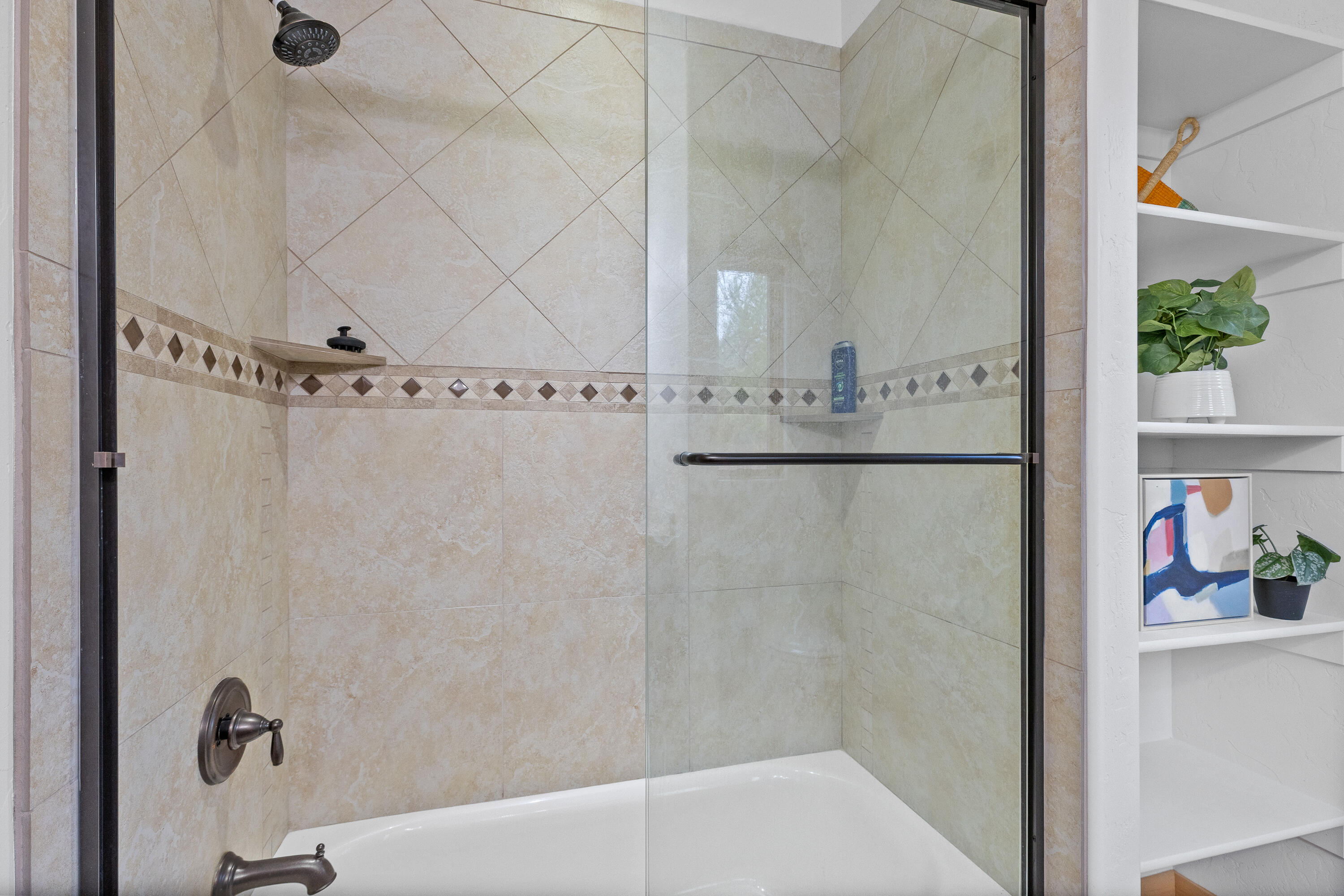 98 South Bridge Road Rockville, UT 84763 - Photo 22 of 80 Bedroom #2 - Full Bathroom, Shower/Tub