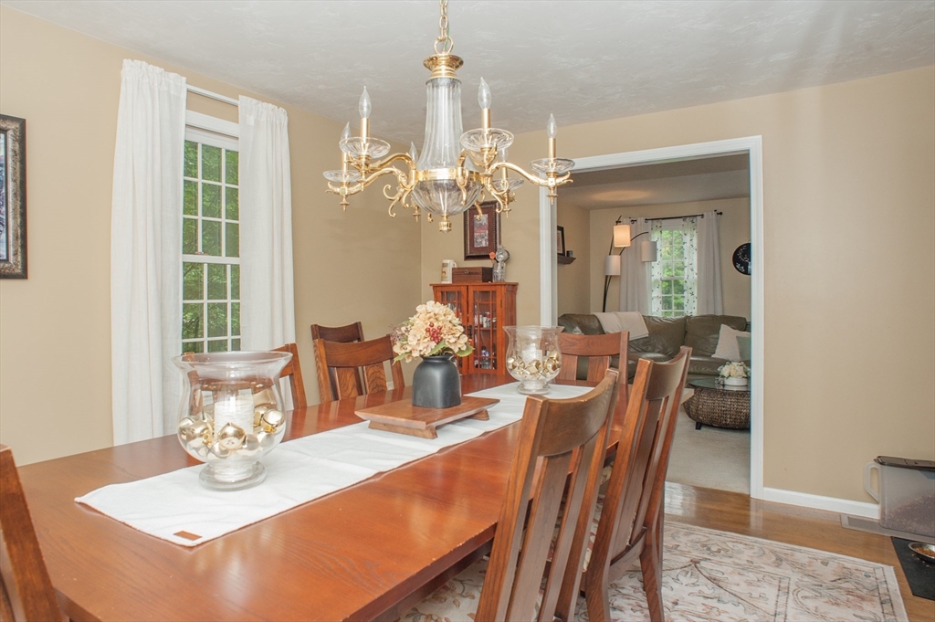 13 King Philip Path Mendon, MA 01756 - Photo 15 of 38