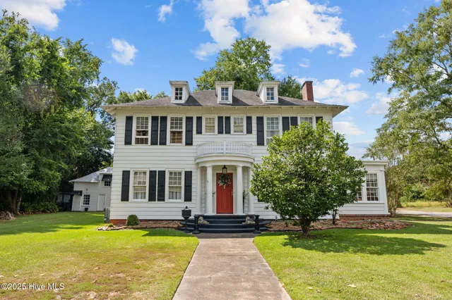 $210,000 | 510 West Washington Avenue, Kinston, NC 28501