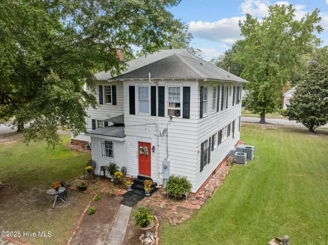 $210,000 | 510 West Washington Avenue, Kinston, NC 28501