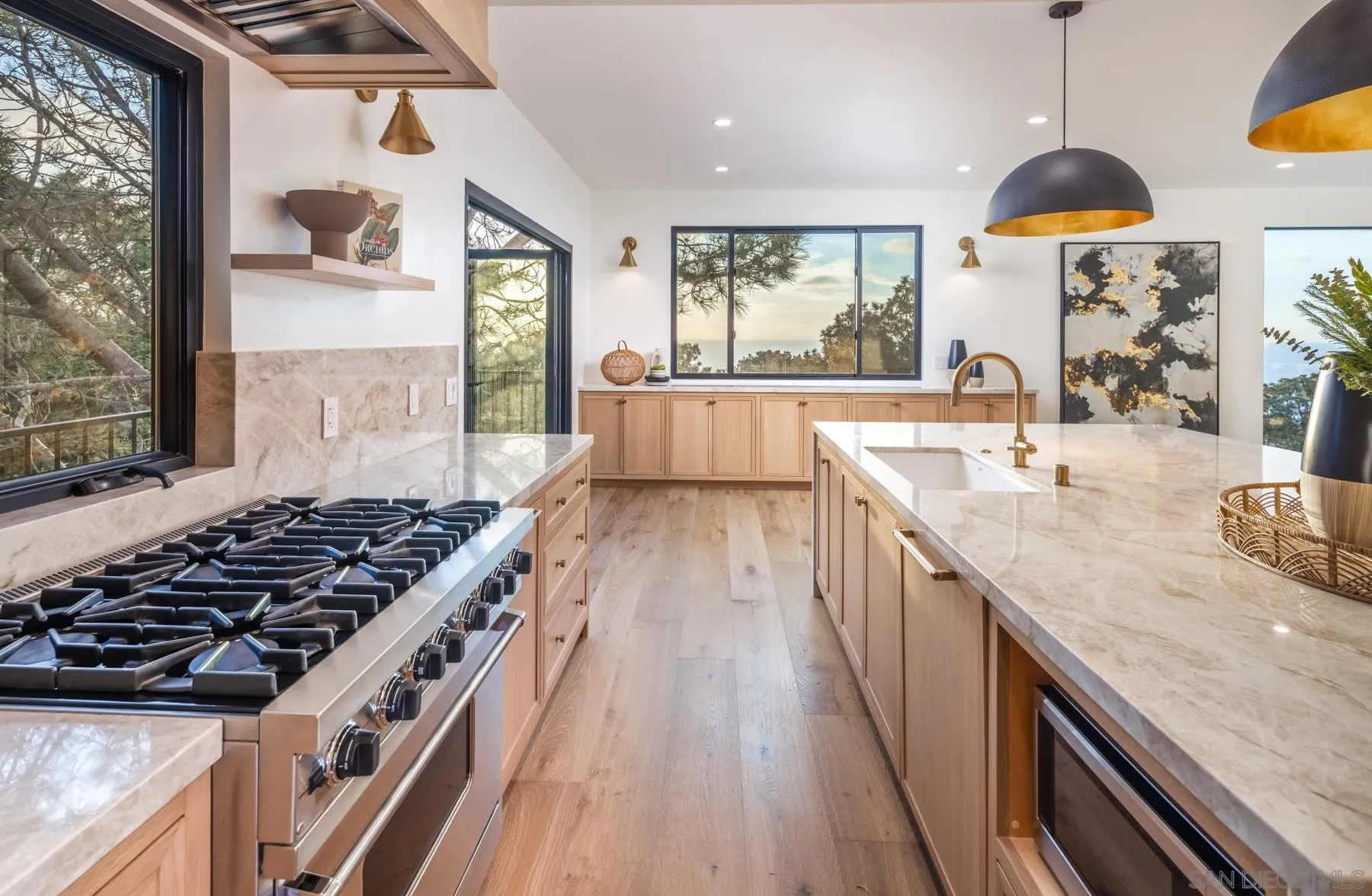 2144 Pinar Place Del Mar, CA 92014 - Photo 13 of 39 a kitchen with lots of counter top space