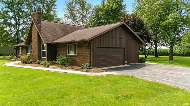 $315,000 | 10850 Highway 1, Ossian, IN 46777