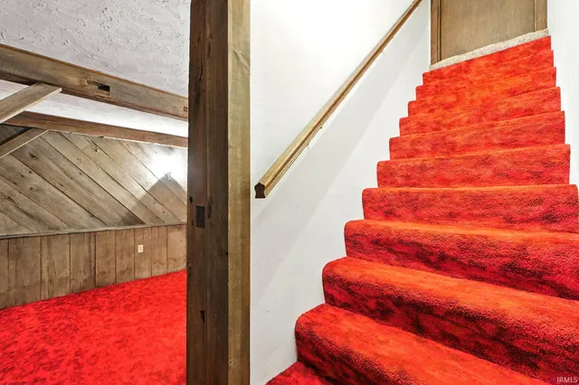 $315,000 | 10850 Highway 1, Ossian, IN 46777