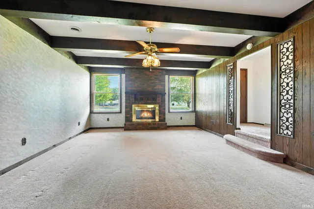 $315,000 | 10850 Highway 1, Ossian, IN 46777