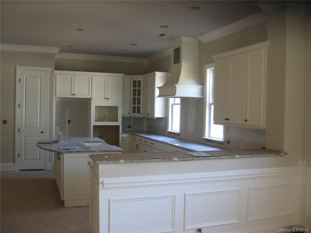 2266 Tatton Hall Road, Unit SF513 Fort Mill, SC 29715 - Photo 5 of 16 Gallery Image 5