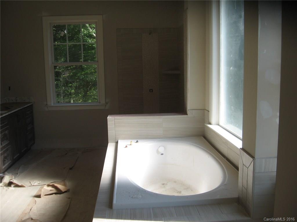 2266 Tatton Hall Road, Unit SF513 Fort Mill, SC 29715 - Photo 9 of 16 Gallery Image 9