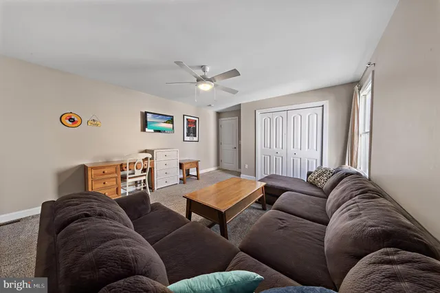 $2,169,000 | 109 West 26th Street, Ship Bottom, NJ 08008