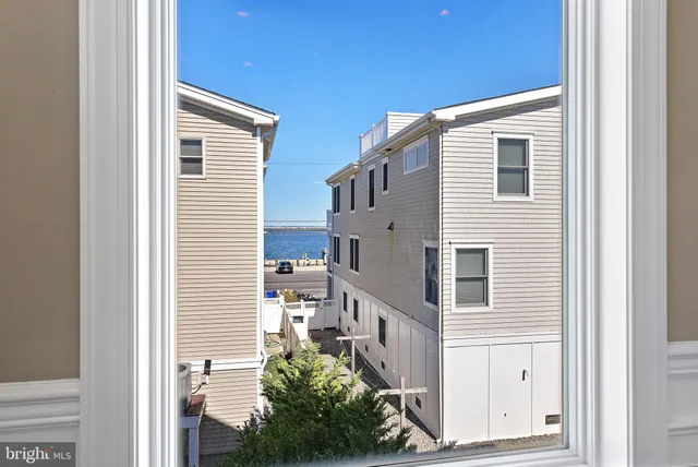 $2,169,000 | 109 West 26th Street, Ship Bottom, NJ 08008