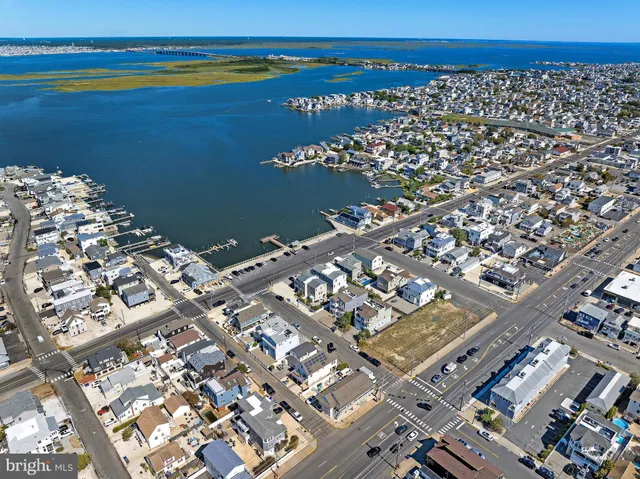 $2,169,000 | 109 West 26th Street, Ship Bottom, NJ 08008