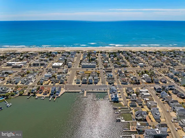 $2,169,000 | 109 West 26th Street, Ship Bottom, NJ 08008