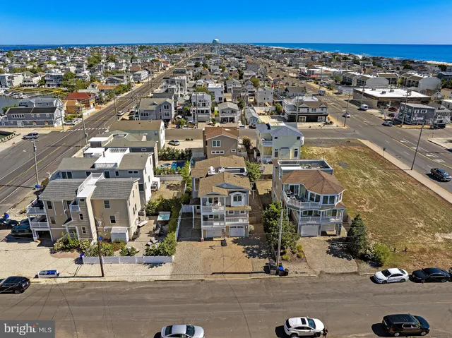 $2,169,000 | 109 West 26th Street, Ship Bottom, NJ 08008