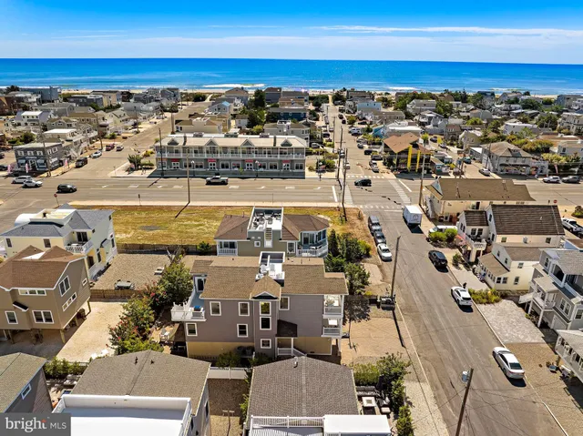 $2,169,000 | 109 West 26th Street, Ship Bottom, NJ 08008