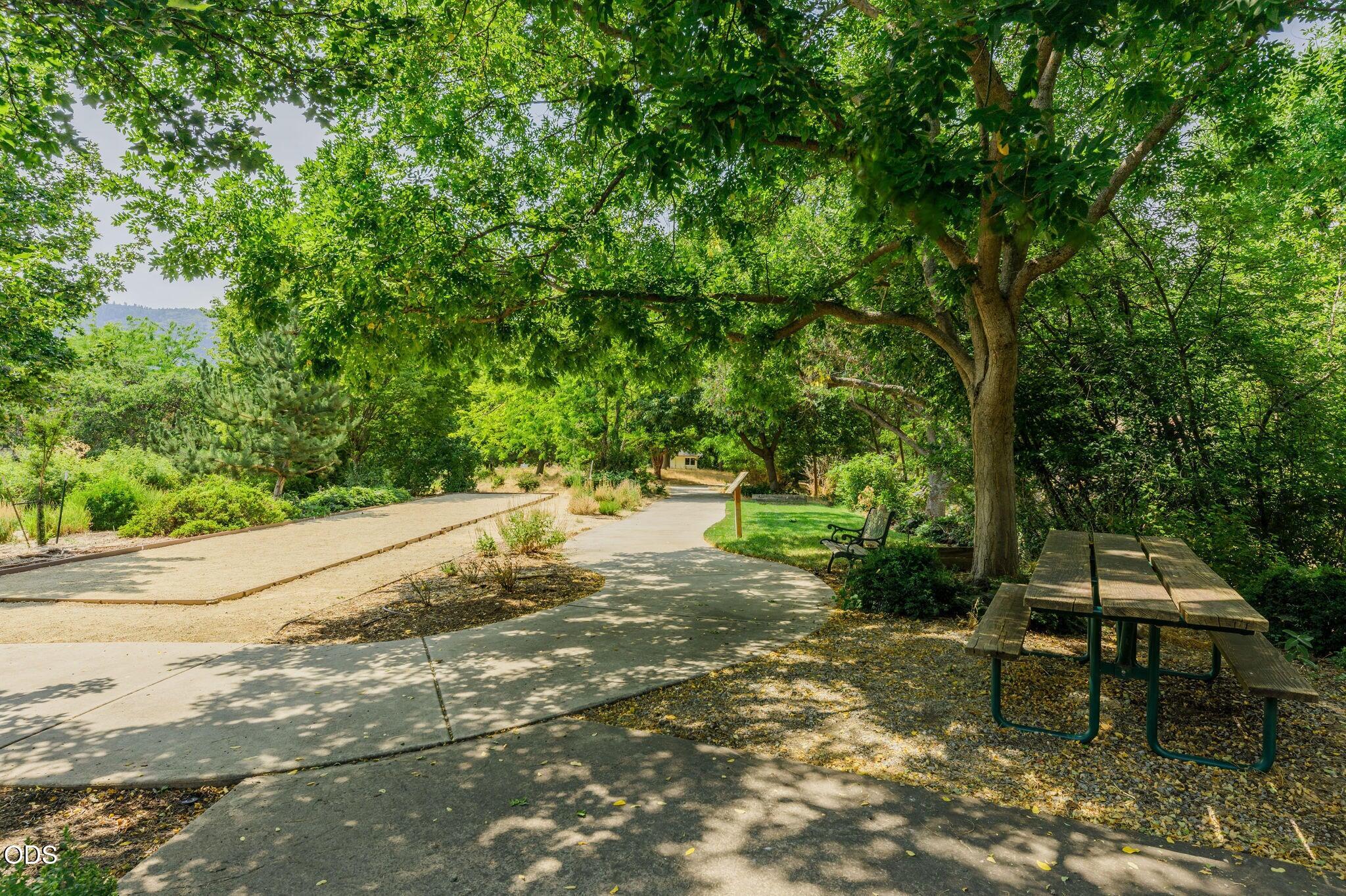 846 Stony Point Ashland, OR 97520 - Photo 40 of 54