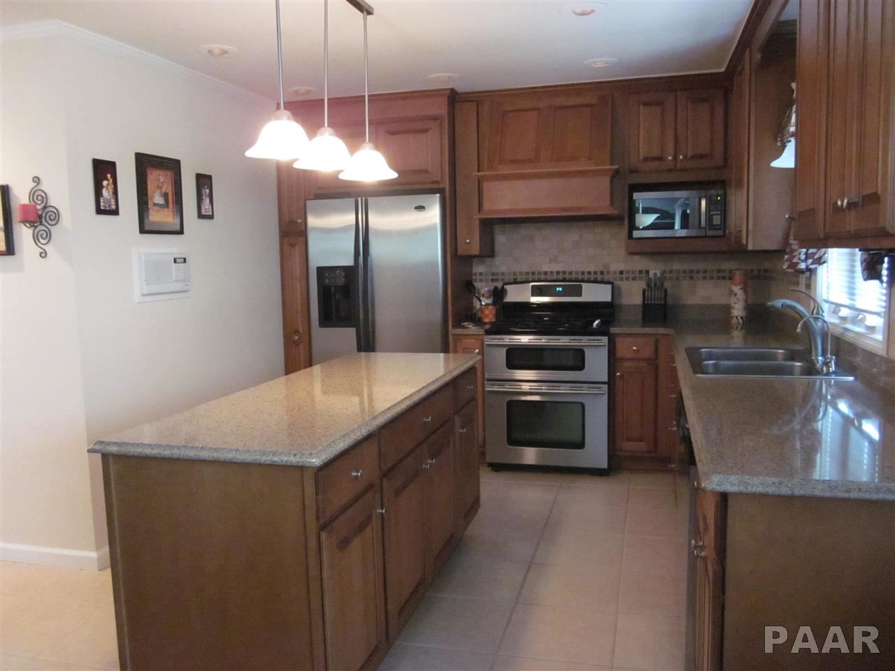 12614 North Colony Road Dunlap, IL 61525 - Photo 8 of 30 Gallery Image 8