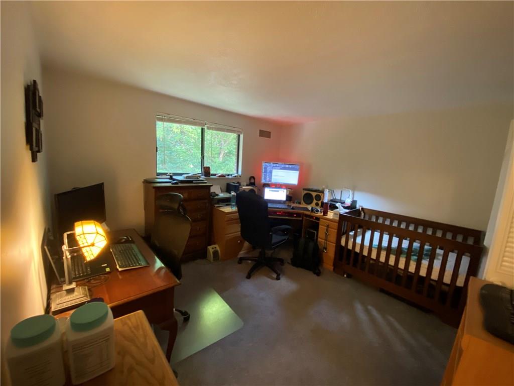 97 A Locust Ridge Drive Pittsburgh, PA 15209 - Photo 11 of 12 Gallery Image 11