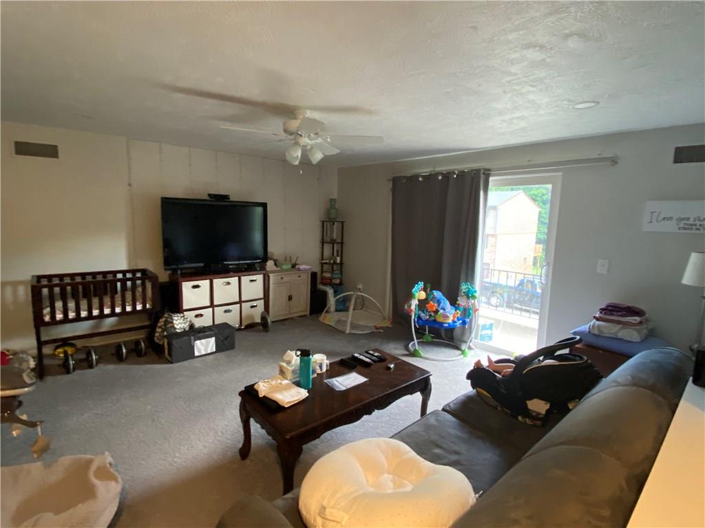 97 A Locust Ridge Drive Pittsburgh, PA 15209 - Photo 5 of 12 Gallery Image 5