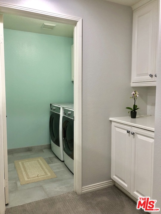 433 North Altadena Drive, Unit 7 Pasadena, CA 91107 - Photo 22 of 32