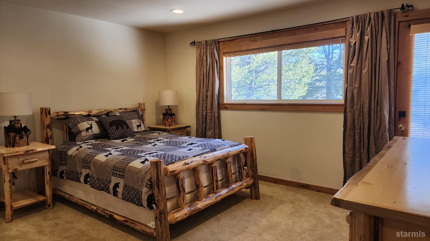 2282 Blitzen Road South Lake Tahoe, CA 96150 - Photo 22 of 40