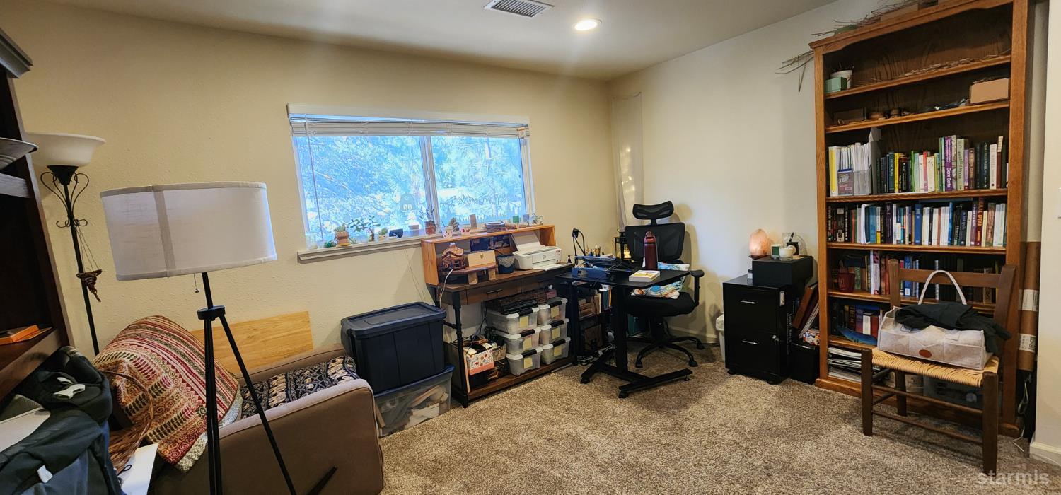 2282 Blitzen Road South Lake Tahoe, CA 96150 - Photo 33 of 40