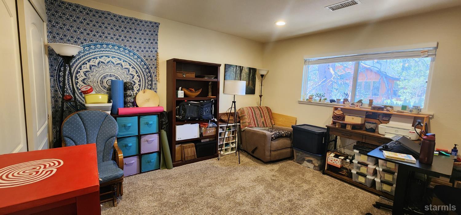 2282 Blitzen Road South Lake Tahoe, CA 96150 - Photo 35 of 40