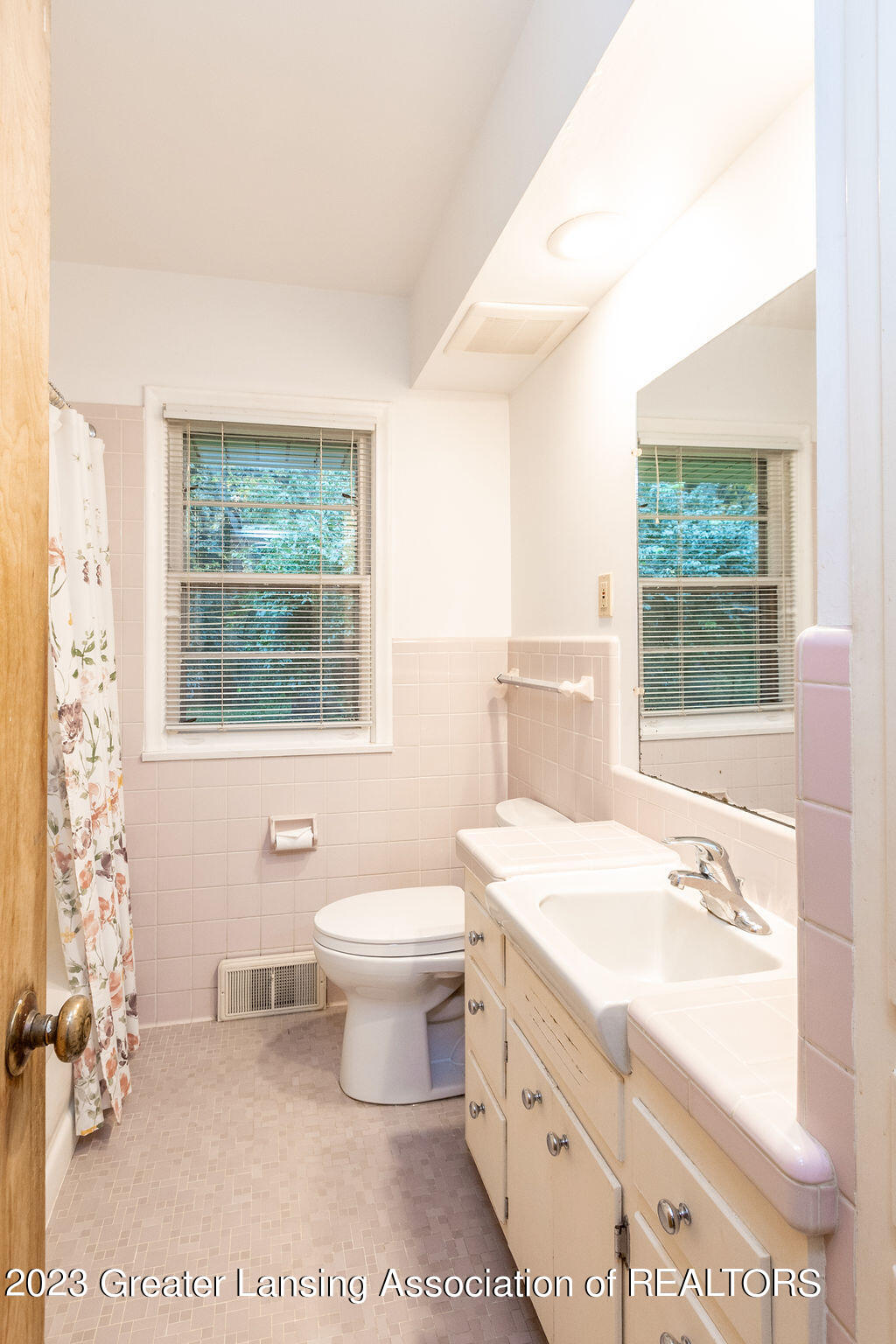 4591 Arrowhead Road Okemos, MI 48864 - Photo 19 of 37 Final-16