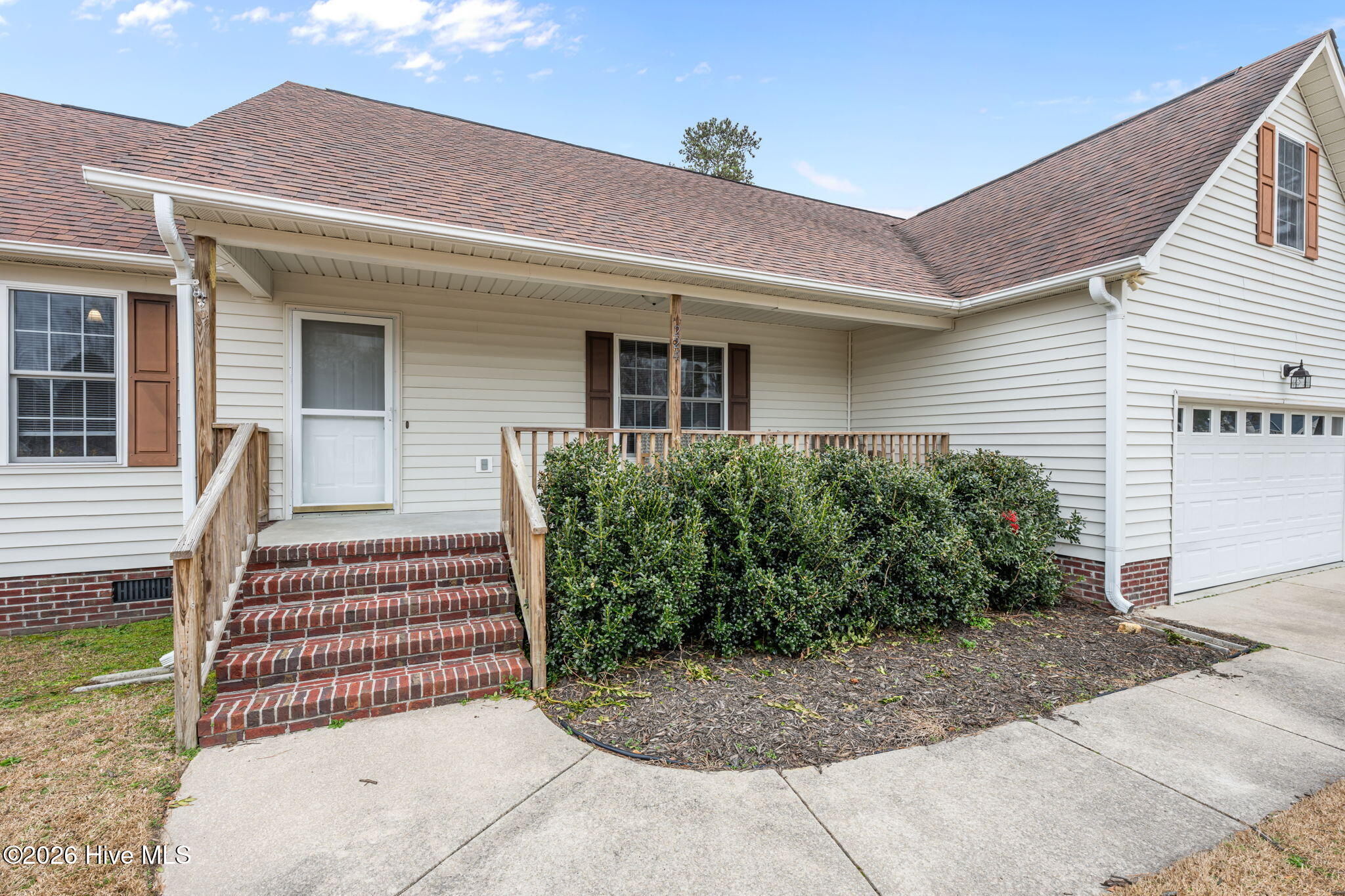 224 Stony Branch Road New Bern, NC 28562 - Photo 5 of 38 6-web-or-mls-DSC_1875