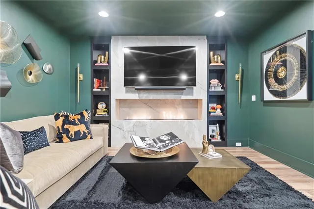 $1,495,000 | 17024 King Street, Overland Park, KS 66221