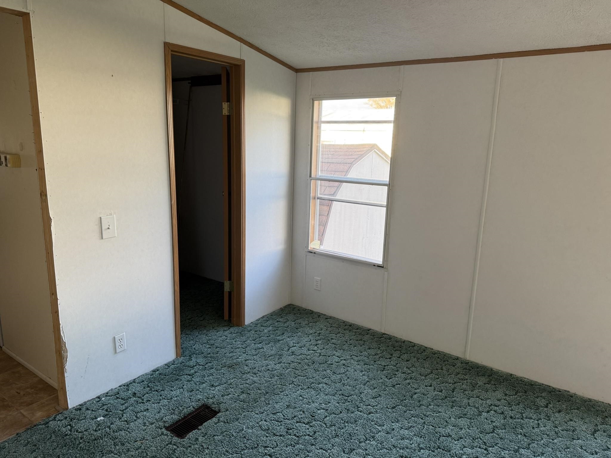 76 Wauona Portage, WI 53901 - Photo 11 of 16