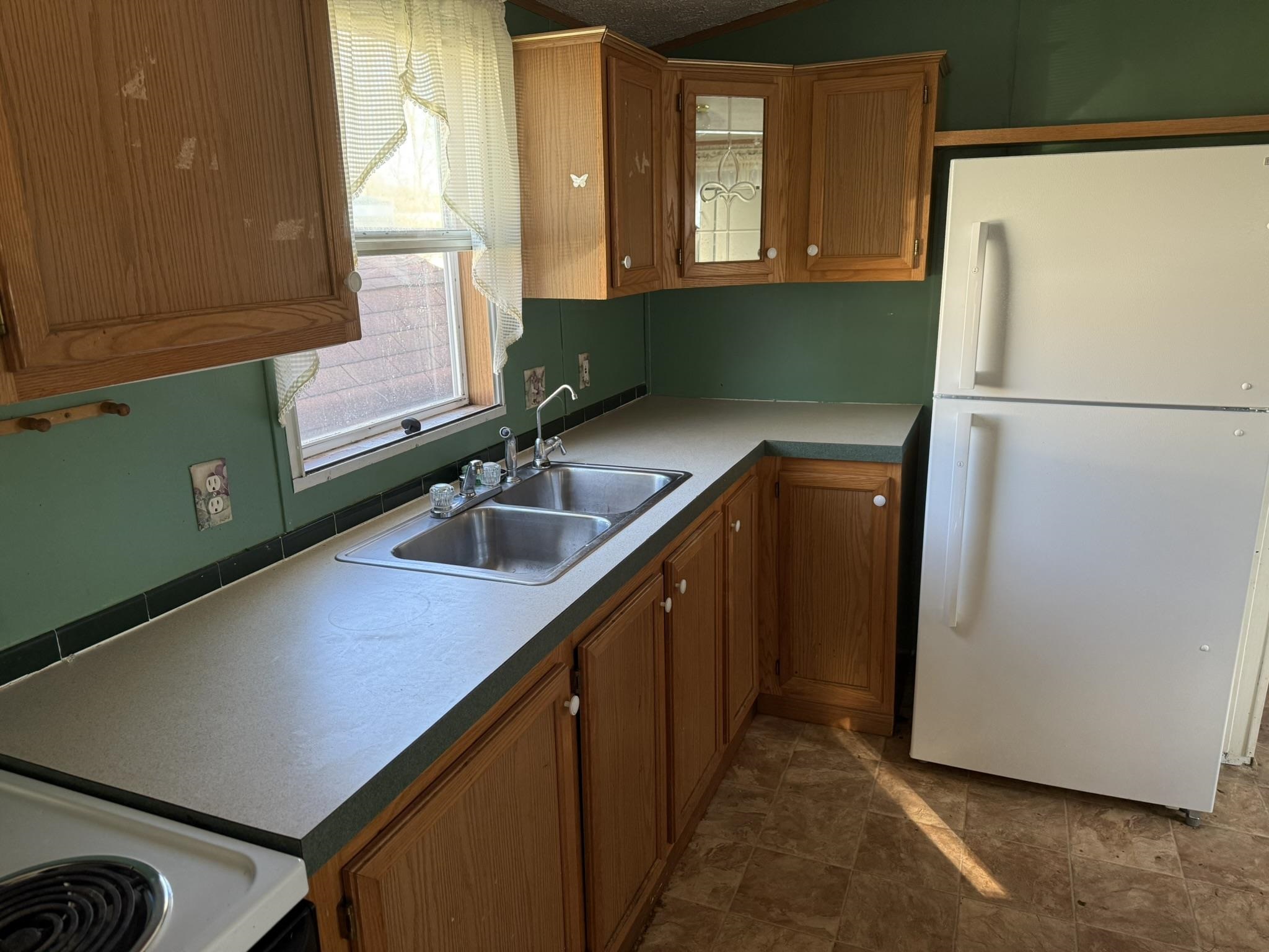 76 Wauona Portage, WI 53901 - Photo 4 of 16