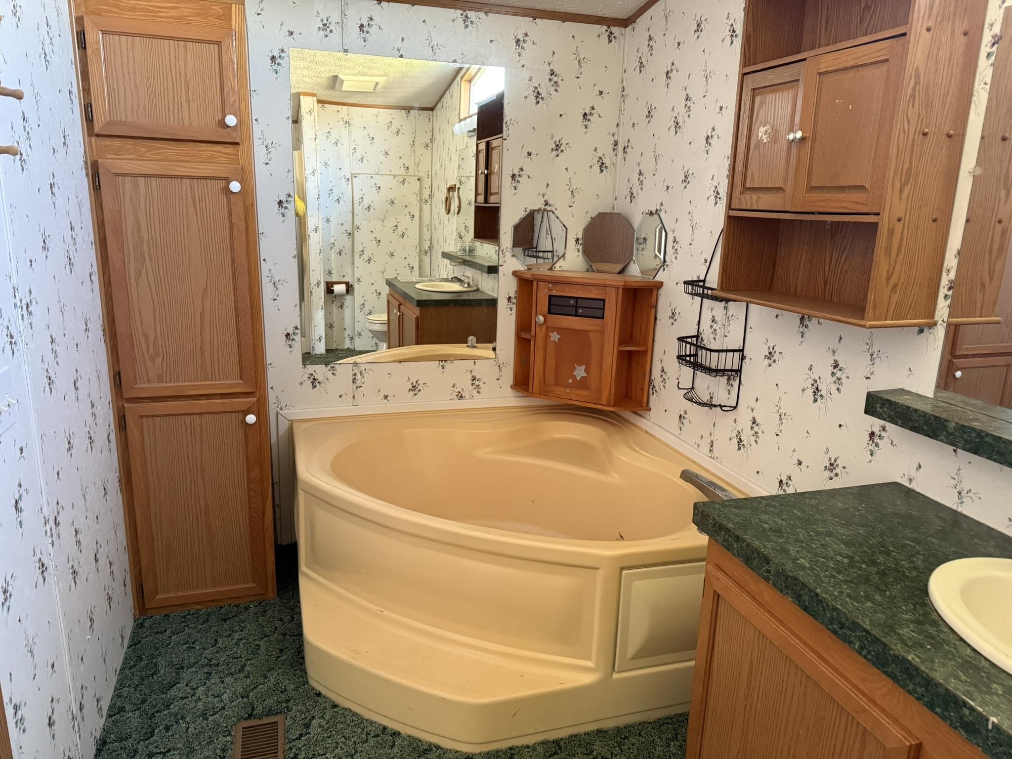 76 Wauona Portage, WI 53901 - Photo 6 of 16