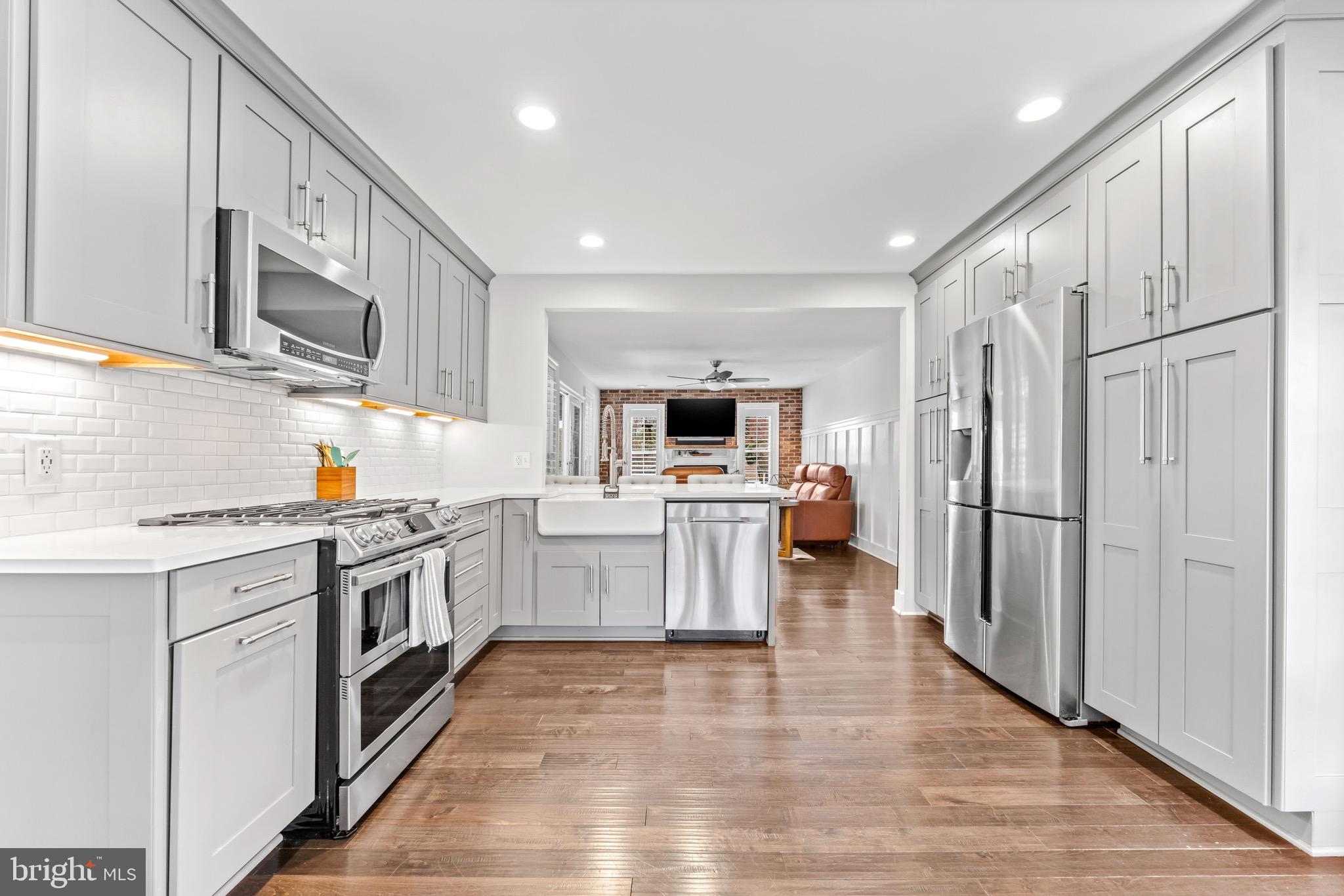 808 Maple Road Severna Park, MD 21146 - Photo 8 of 69