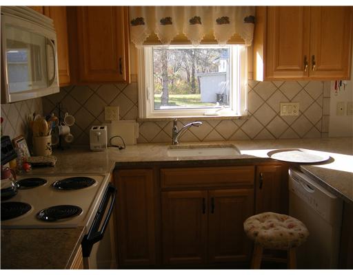 57 Camden Road Narragansett, RI 02882 - Photo 3 of 9 Exterior Front.