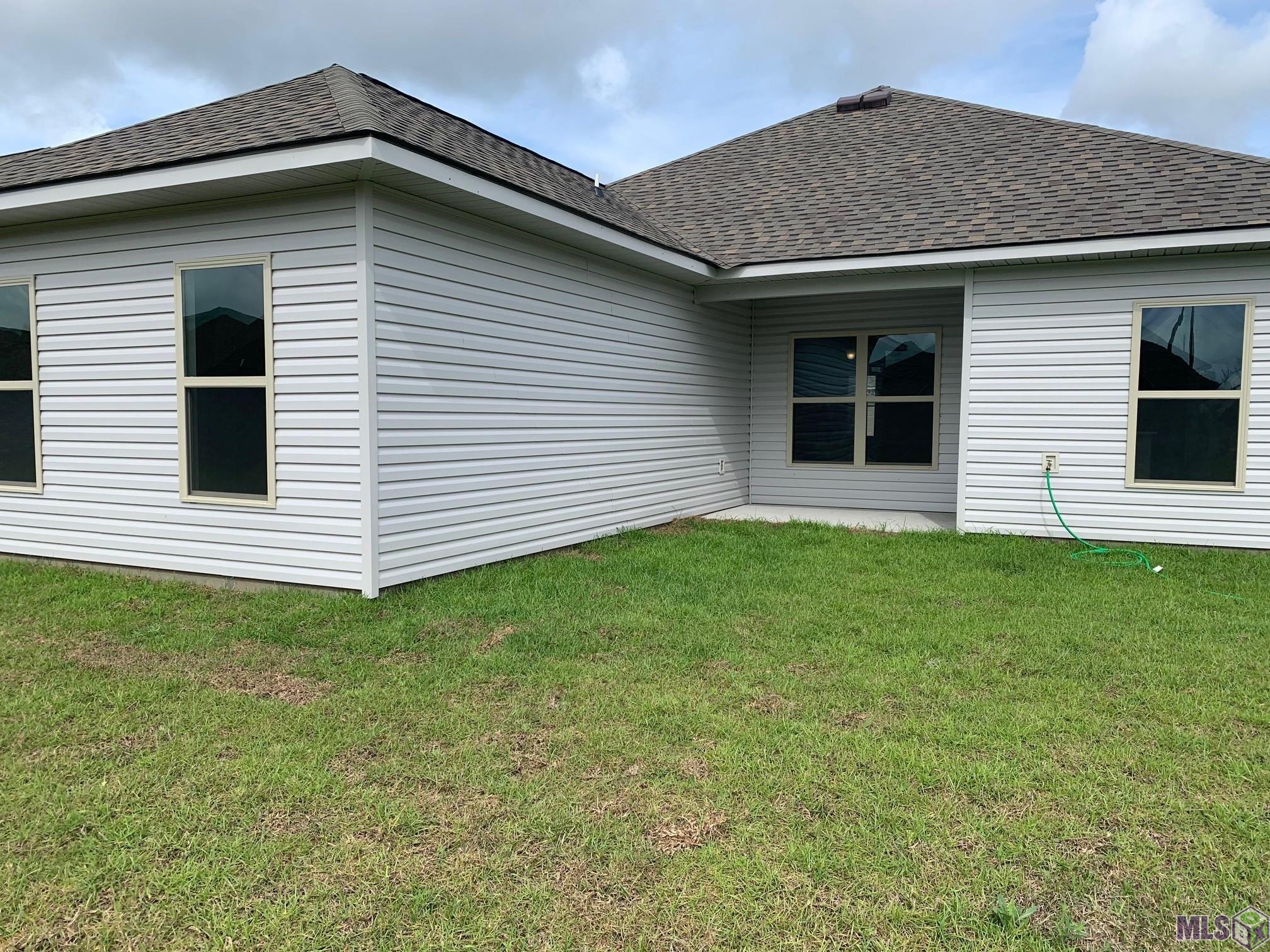 206 Shadow Pointe Road Thibodaux, LA 70301 - Photo 4 of 5 Gallery Image 4
