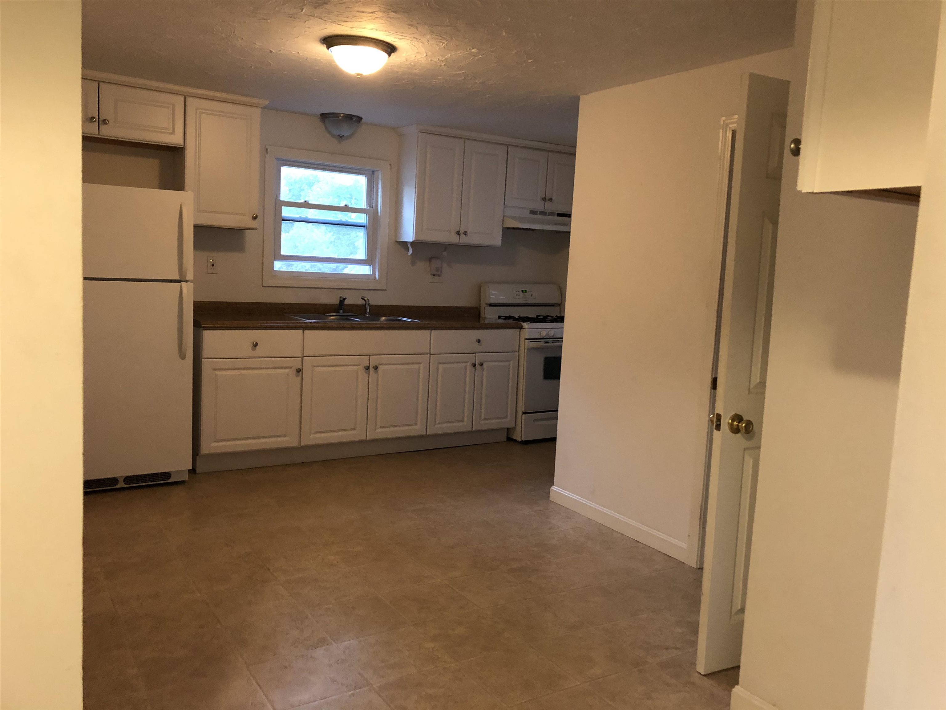 345 Mast Road Manchester, NH 03102 - Photo 39 of 40