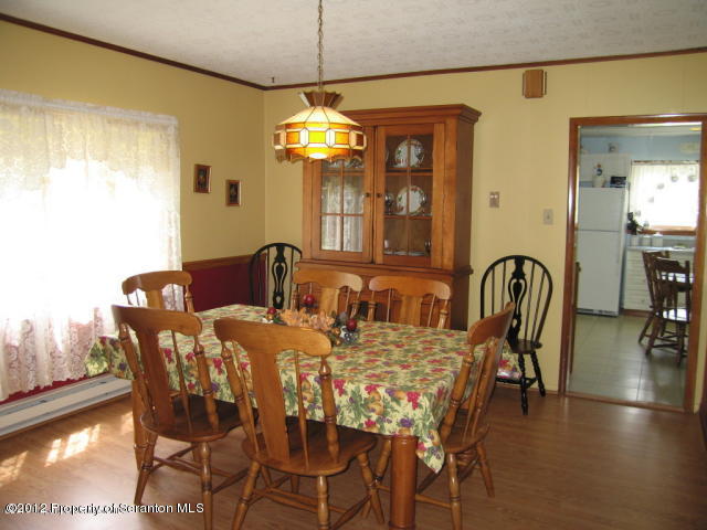 421 Tennessee Gas Road Union Dale, PA 18470 - Photo 4 of 17 Gallery Image 4