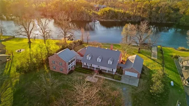 $1,135,000 | 164 Melrose Bend Boulevard, Natchez, LA 71456