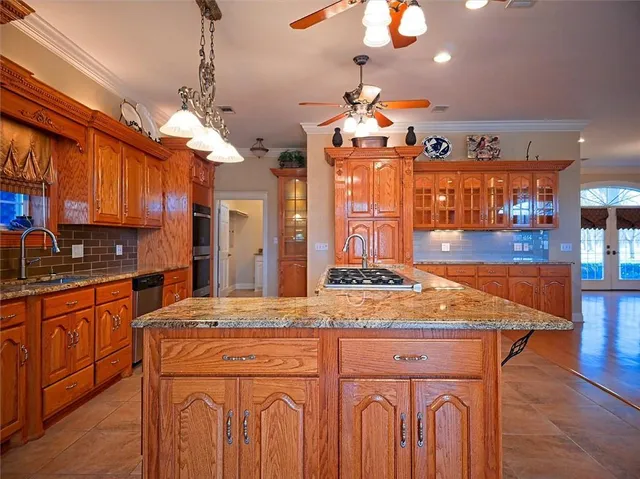 $1,135,000 | 164 Melrose Bend Boulevard, Natchez, LA 71456