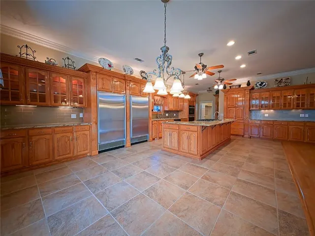 $1,135,000 | 164 Melrose Bend Boulevard, Natchez, LA 71456